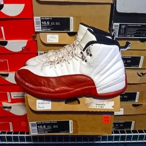 Nike Air Jordan 12 (XII) 2009 Retro "Cherry"-Size 10US